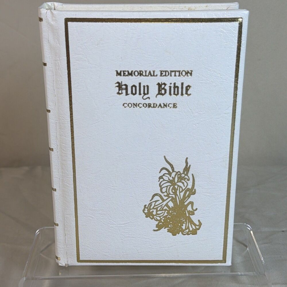 Memorial Edition Holy Bible Concordance White Gold Gilt Edges Memorial Pages 70s